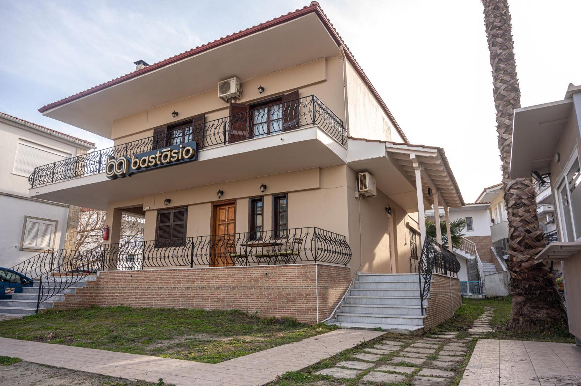 Βastasio Apartments Pefkochori Esterno foto