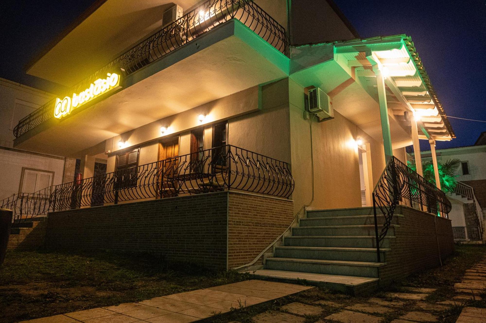 Βastasio Apartments Pefkochori Esterno foto